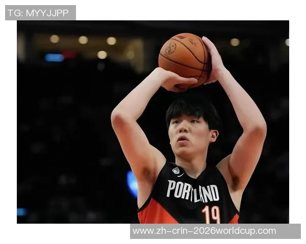 杨瀚森一战创4新高！背打哈腾2+1出霸气手势 拓媒赞尖端策应天分